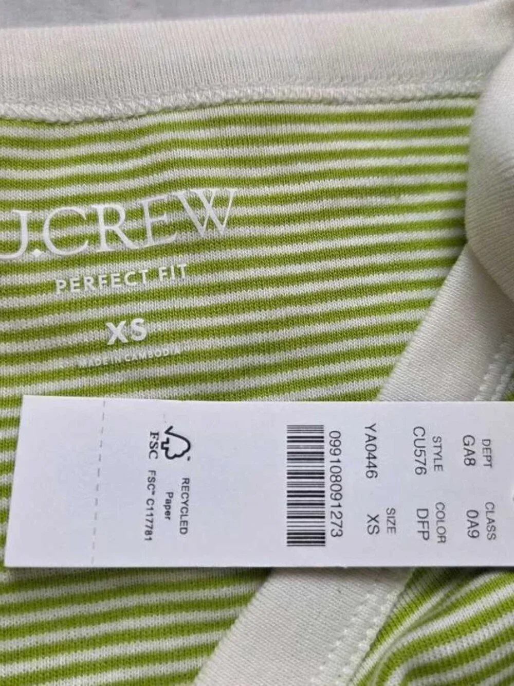 New XS J.Crew perfect fit boatneck tank top in Delwood Feeder Palm stripe